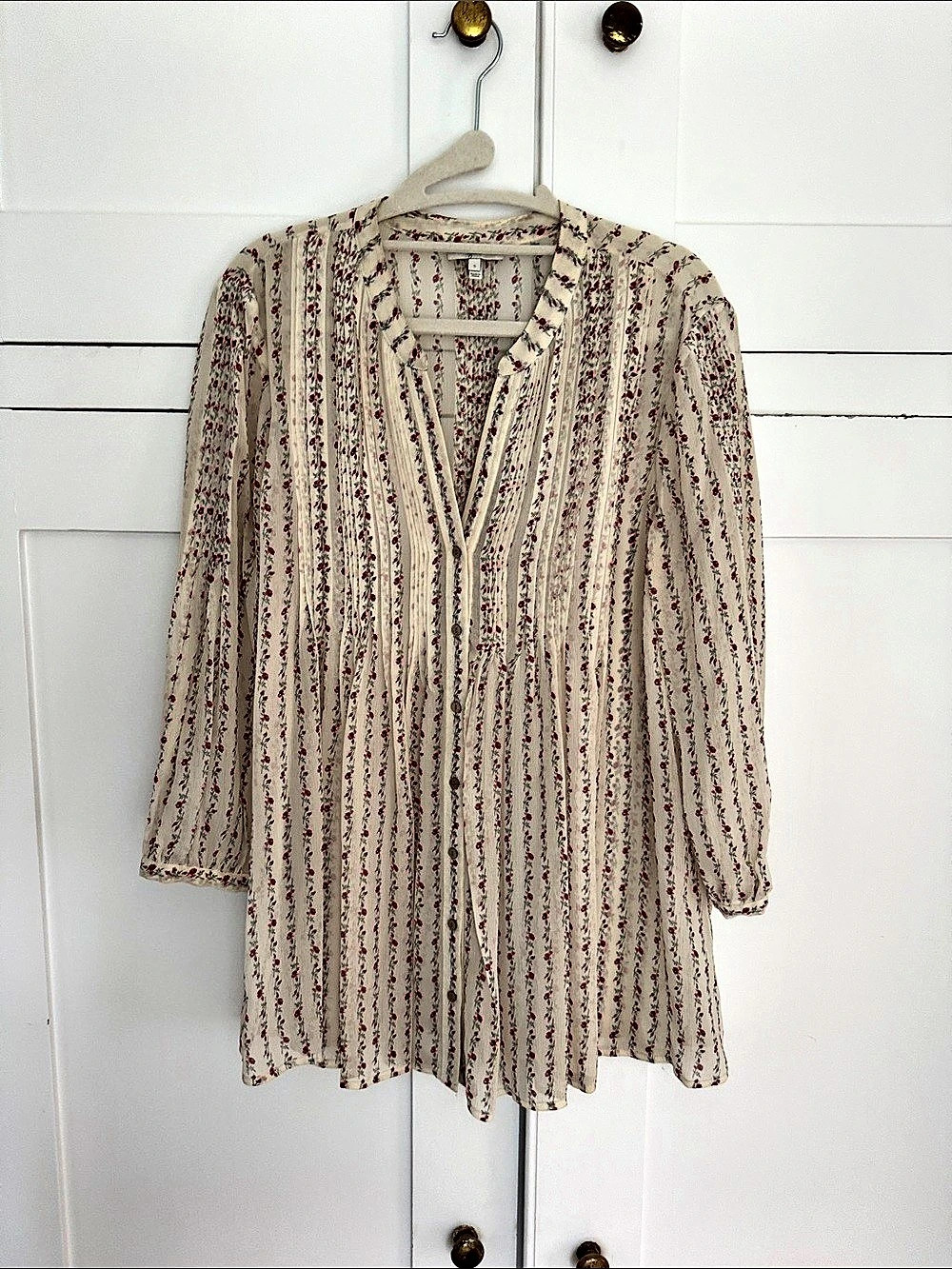 Joie Floral Blouse in Cream & Red Size Small Like New